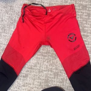 Virus leggings